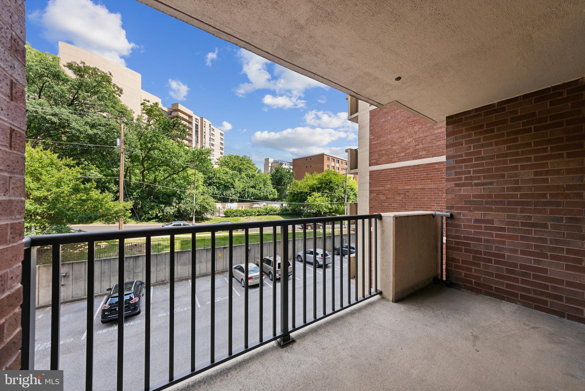 HORIZON HOUSE - Residential