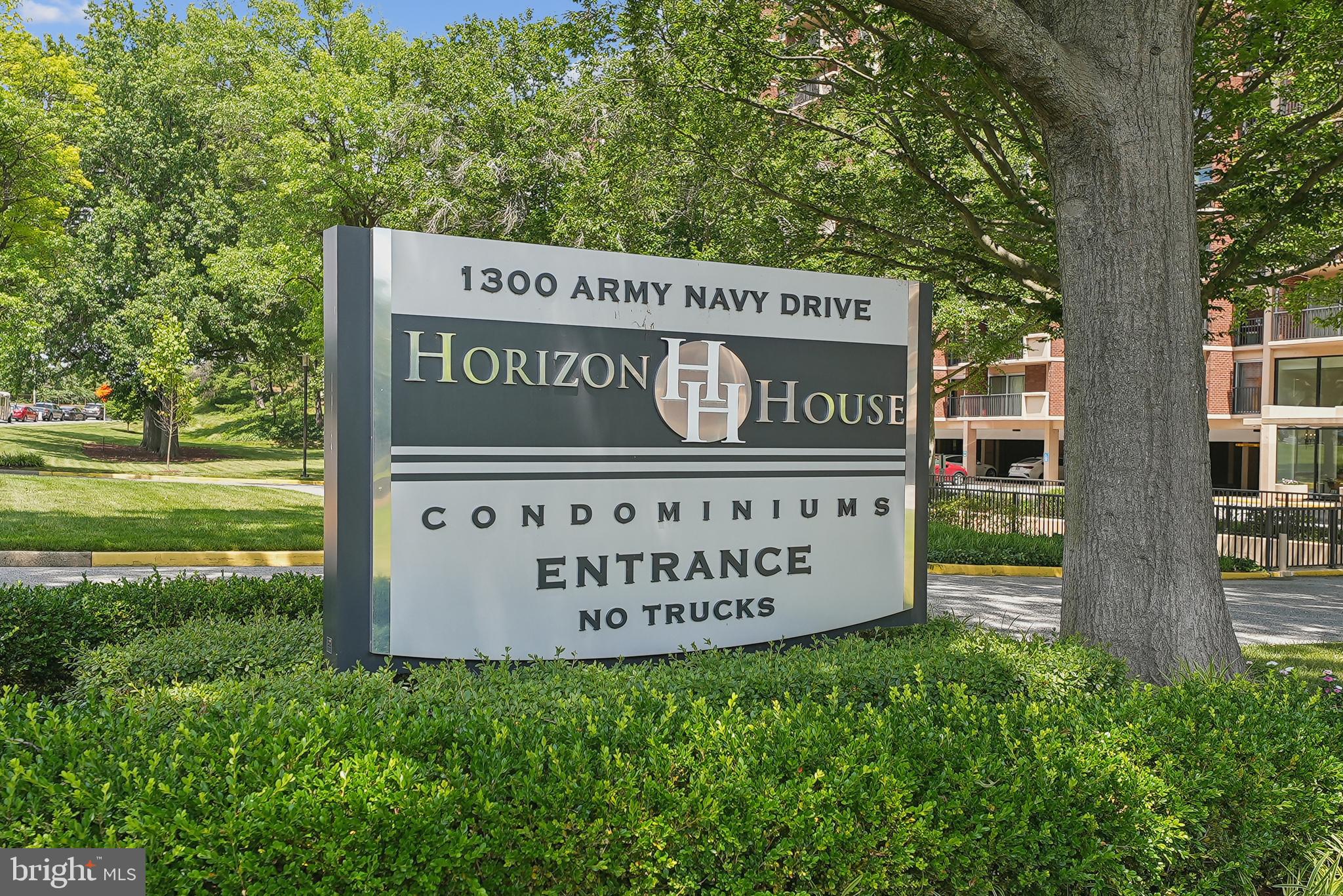 HORIZON HOUSE - Residential