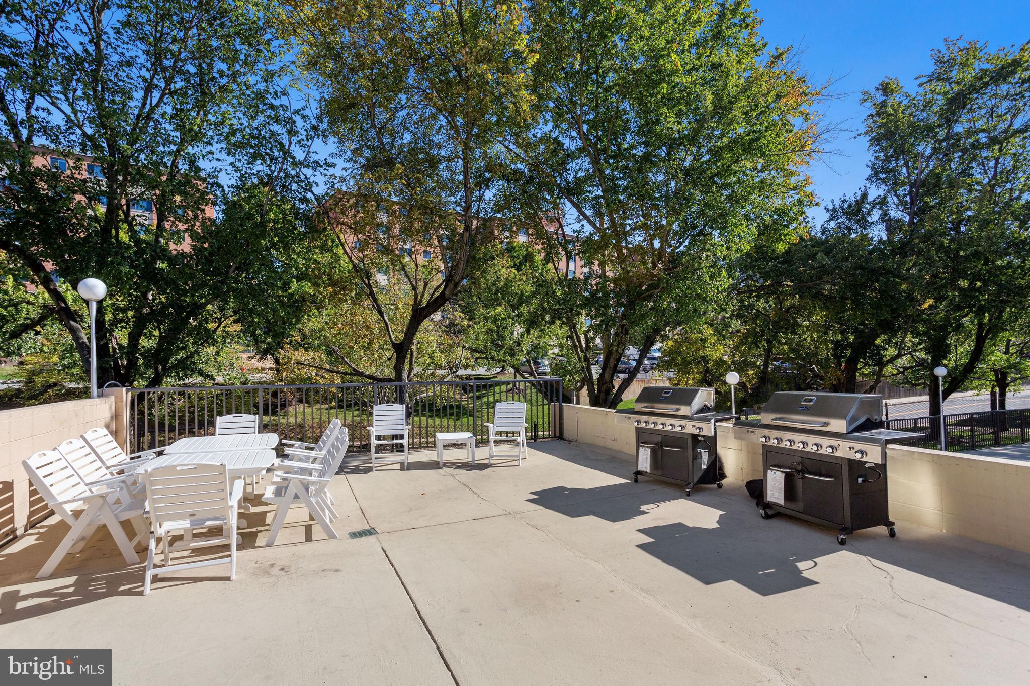 HORIZON HOUSE - Residential