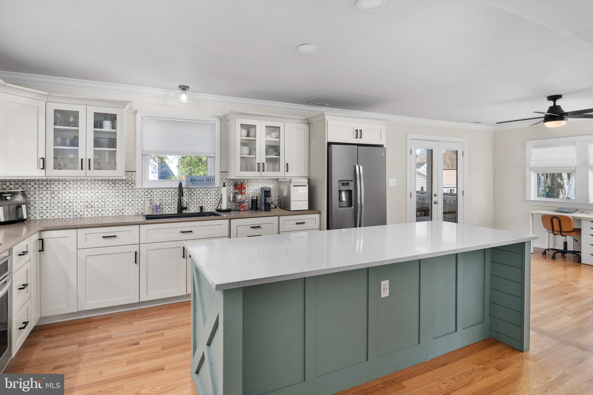 HERRING BAY VIEW - Residential