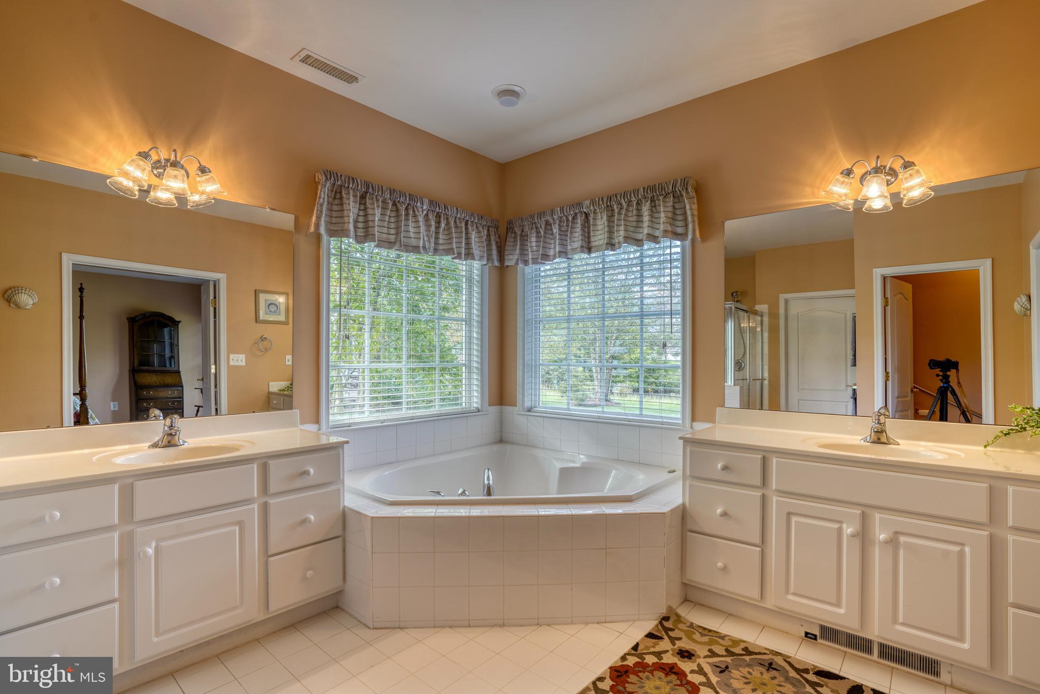 EASTON CLUB EAST - Residential