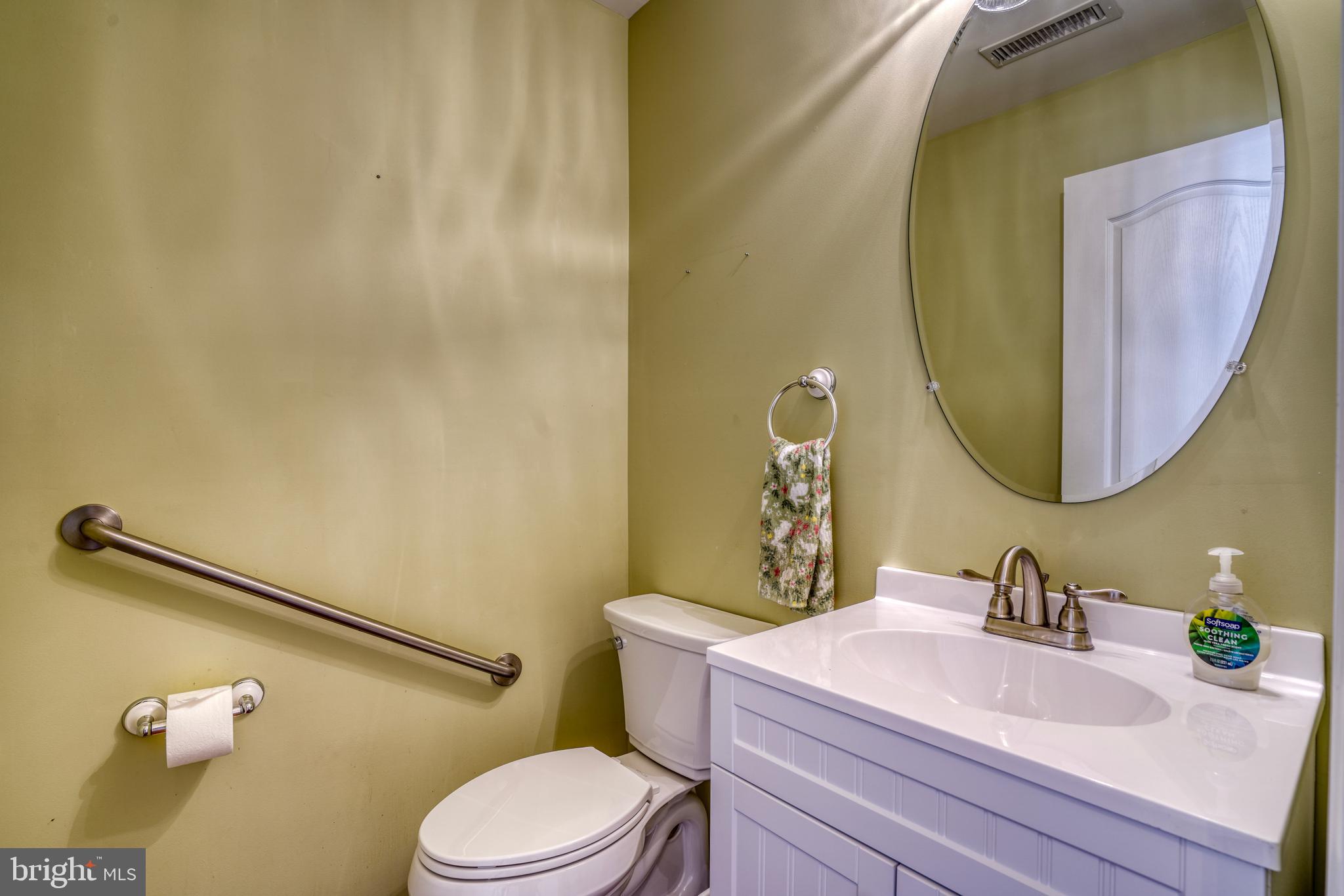 EASTON CLUB EAST - Residential