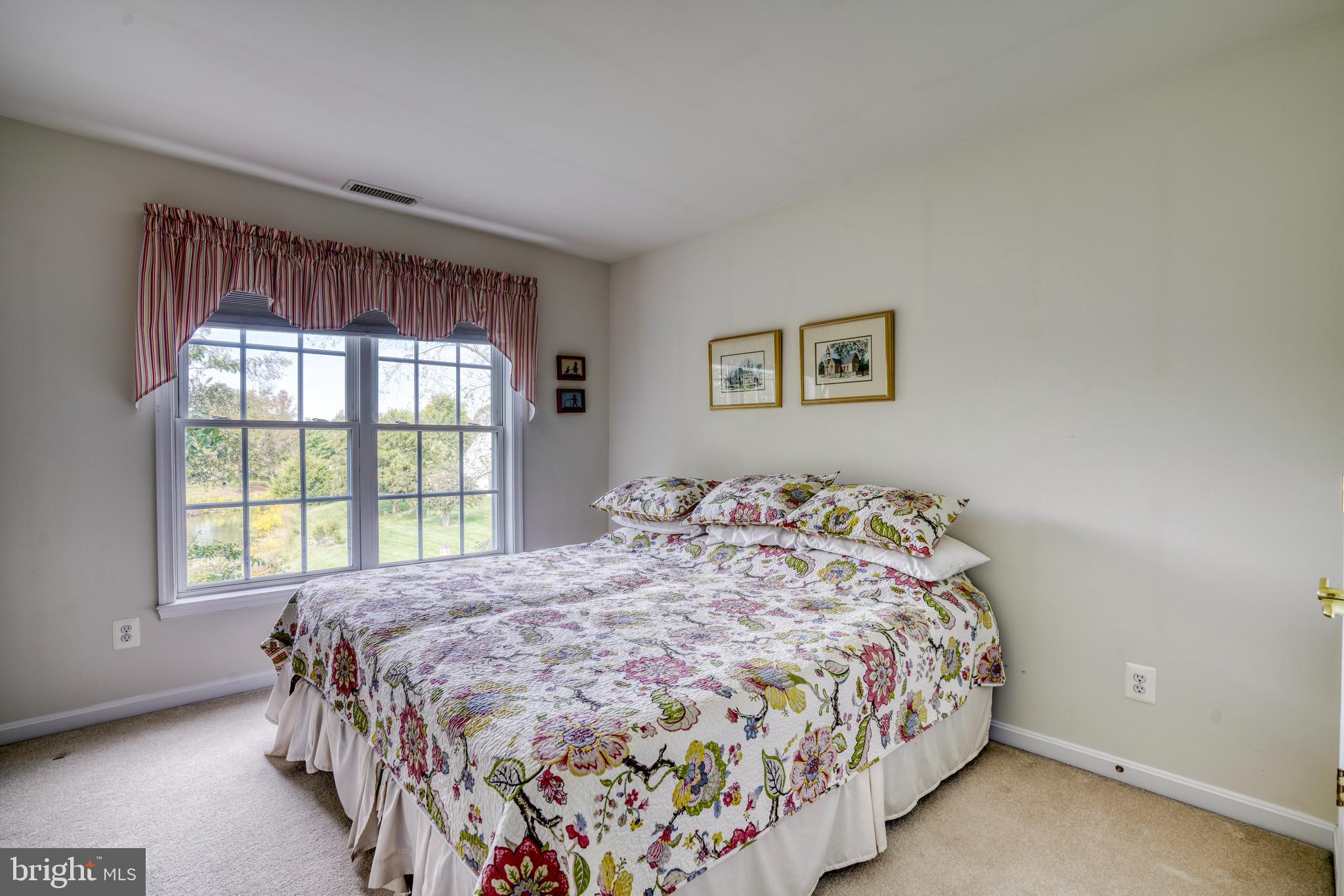 EASTON CLUB EAST - Residential