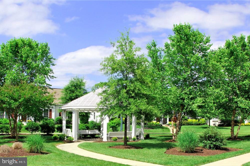 EASTON CLUB EAST - Residential