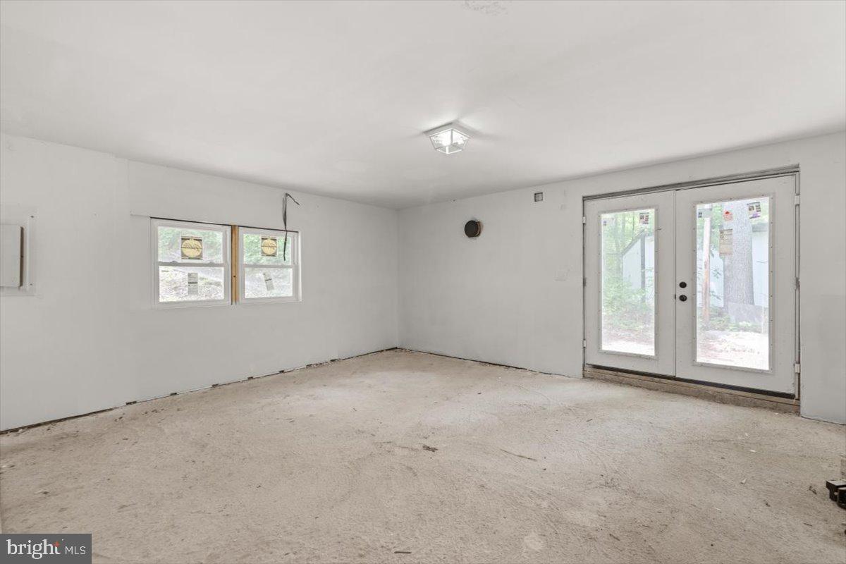 HIDDEN VALLEY FARMS - Residential