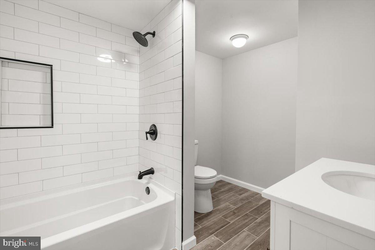 HIDDEN VALLEY FARMS - Residential