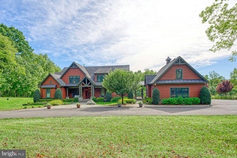 Photo of 41531 Southpaw Place, LEESBURG, VA 20175 (MLS # VALO2137318)