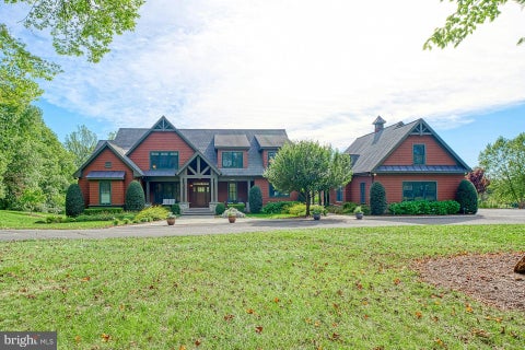 Photo of 41531 Southpaw Place, LEESBURG, VA 20175 (MLS # VALO2137318)