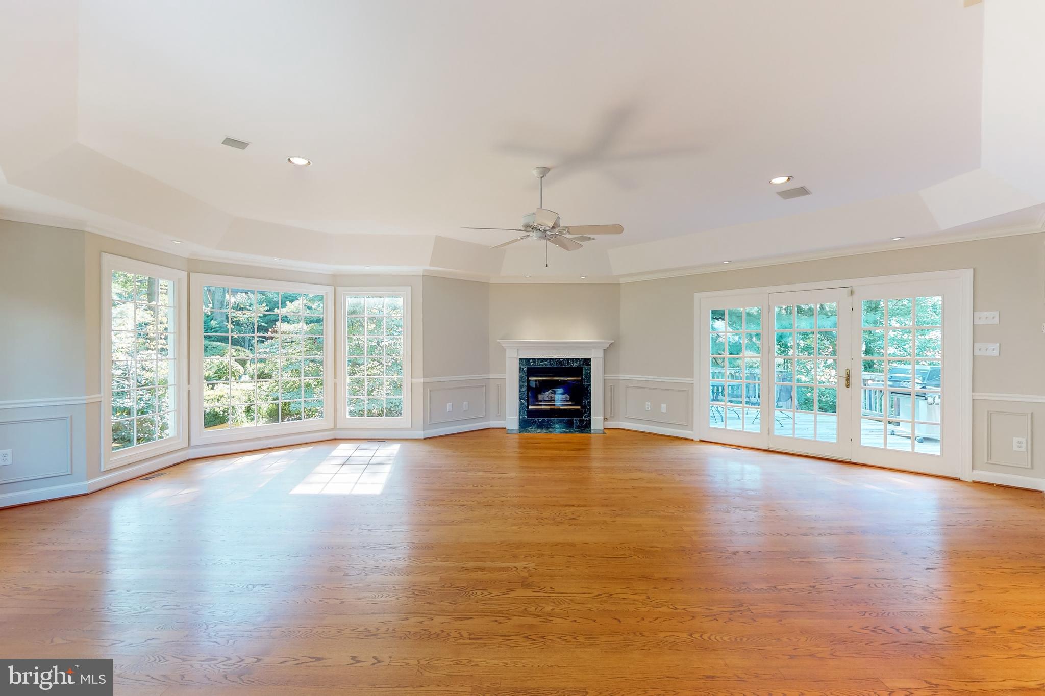 MC LEAN HAMLET - Residential