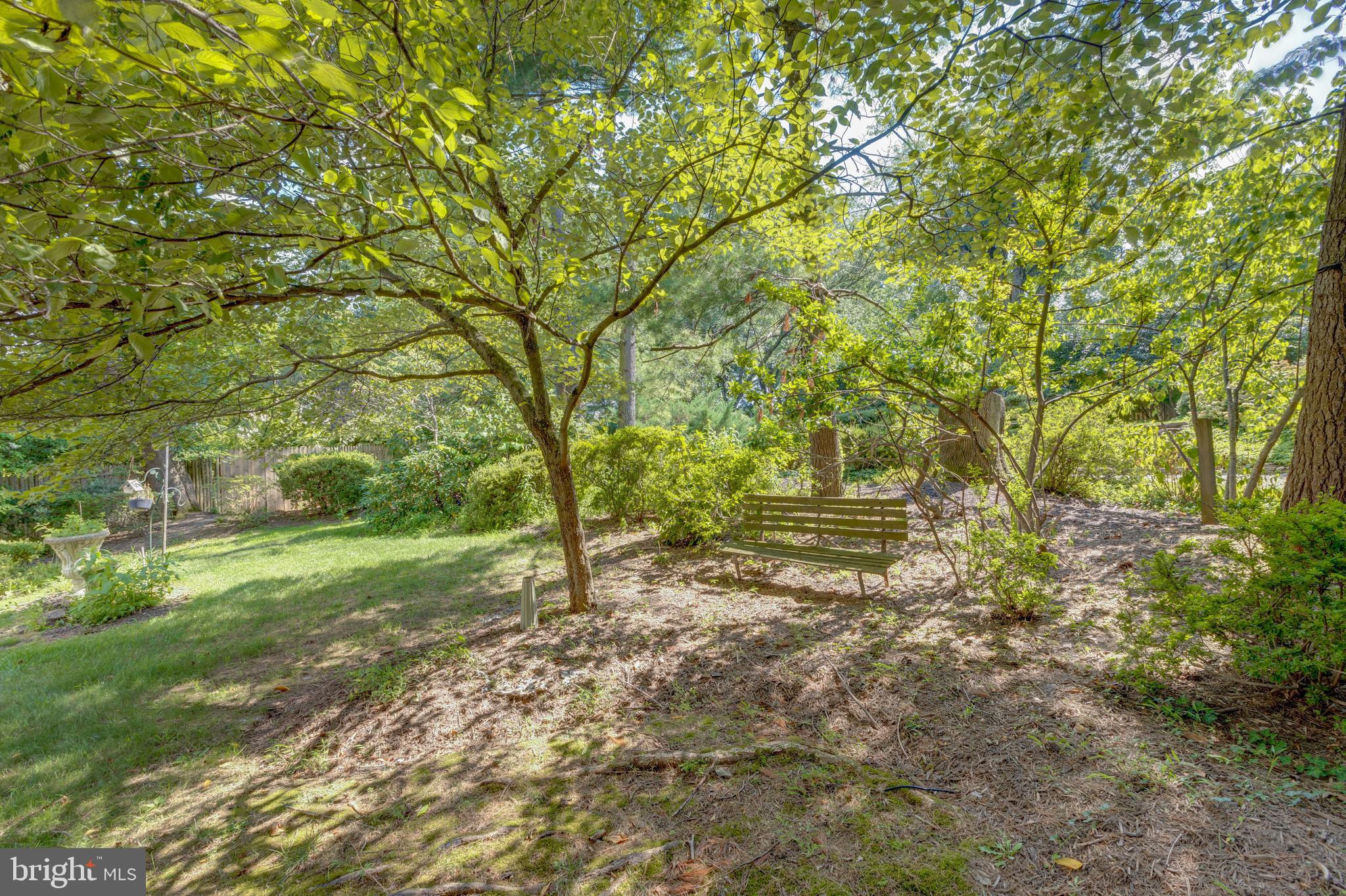 MC LEAN HAMLET - Residential