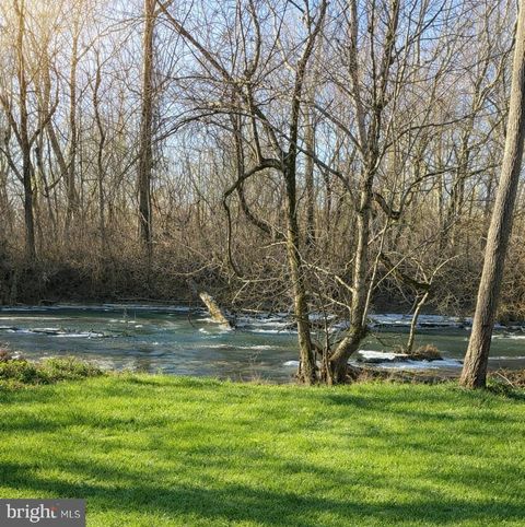 2044 AQUIA DRIVE STAFFORD VA 22554