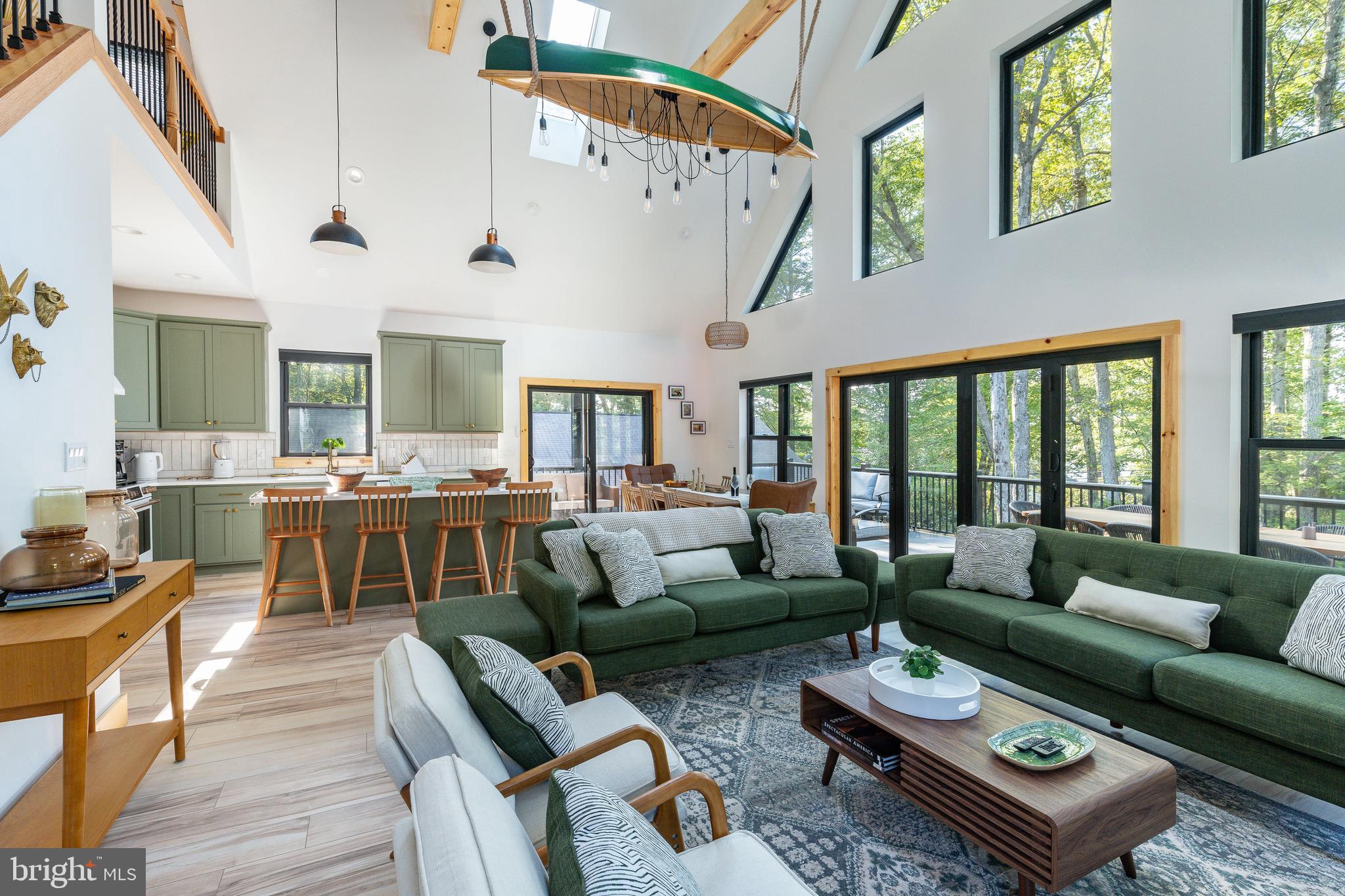 LAKE HARMONY - Residential