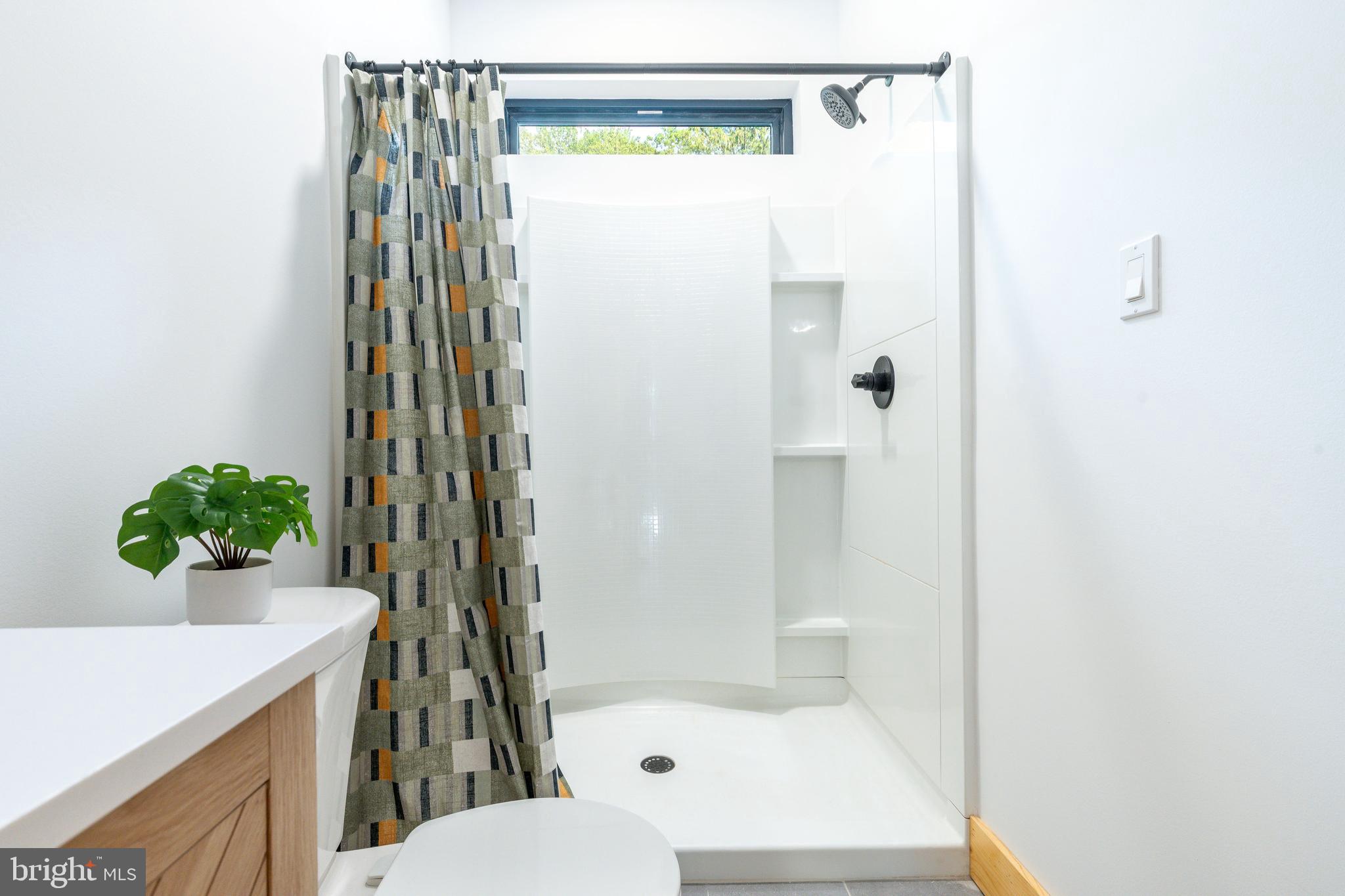 LAKE HARMONY - Residential