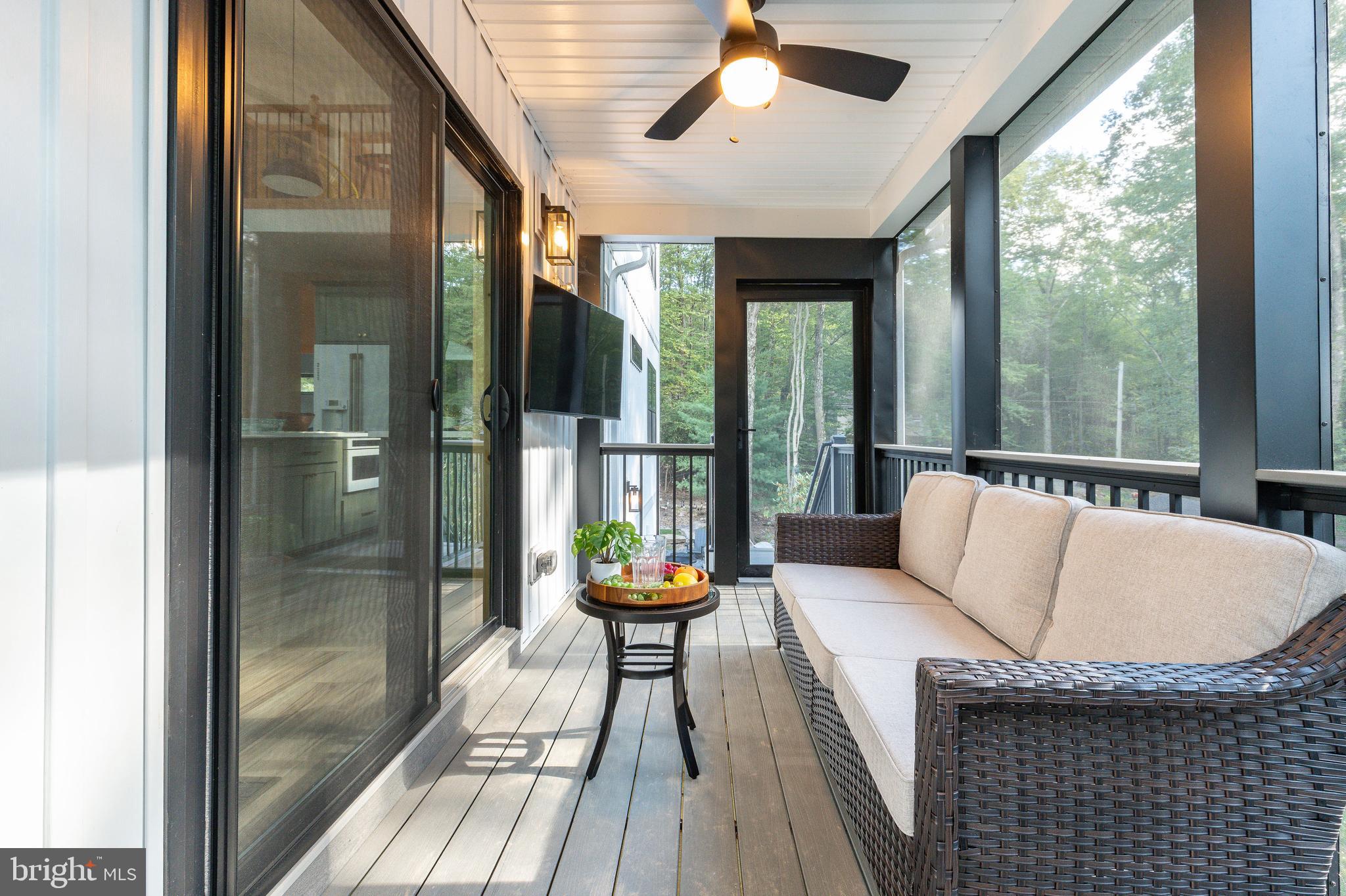 LAKE HARMONY - Residential