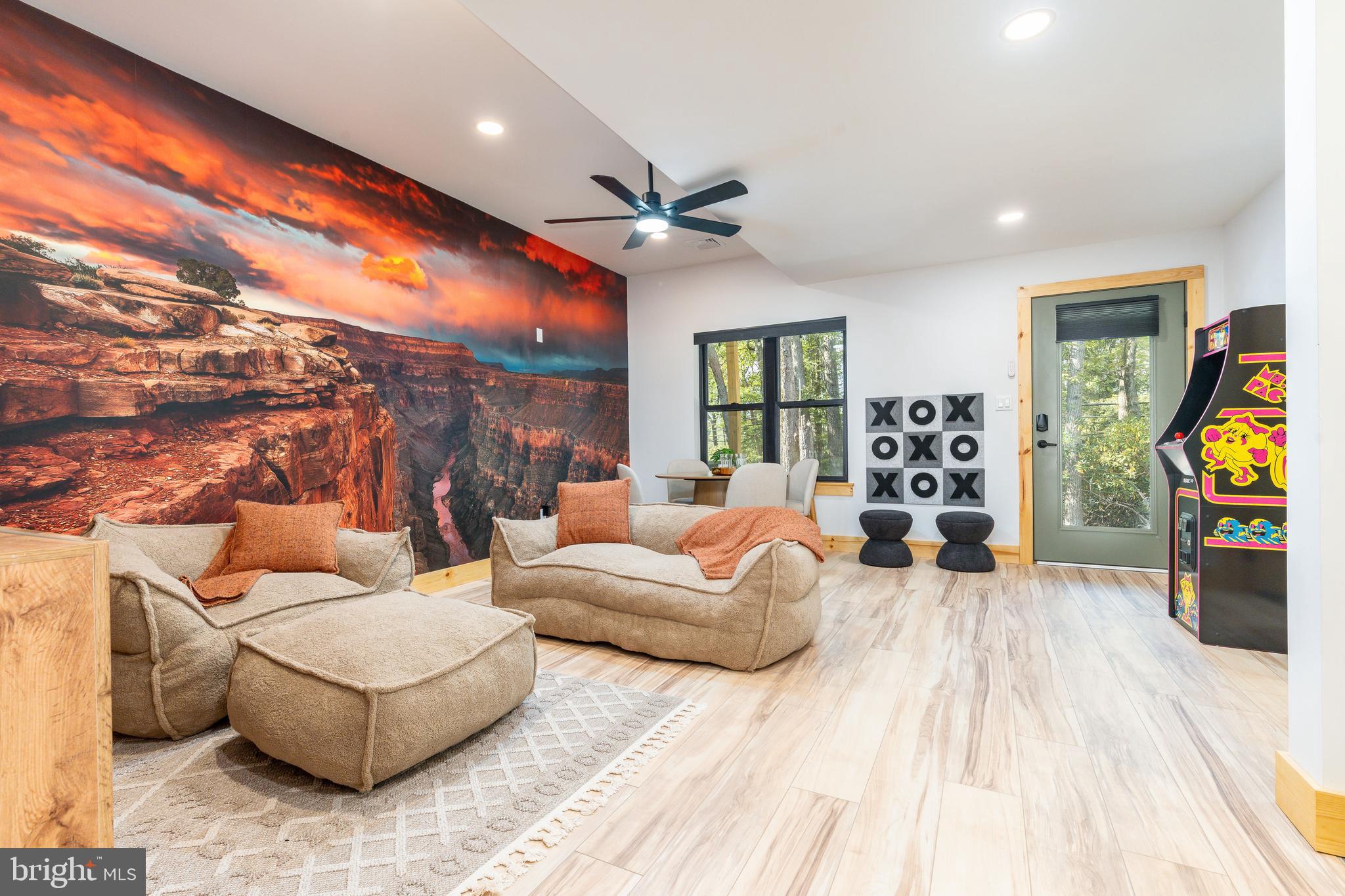 LAKE HARMONY - Residential