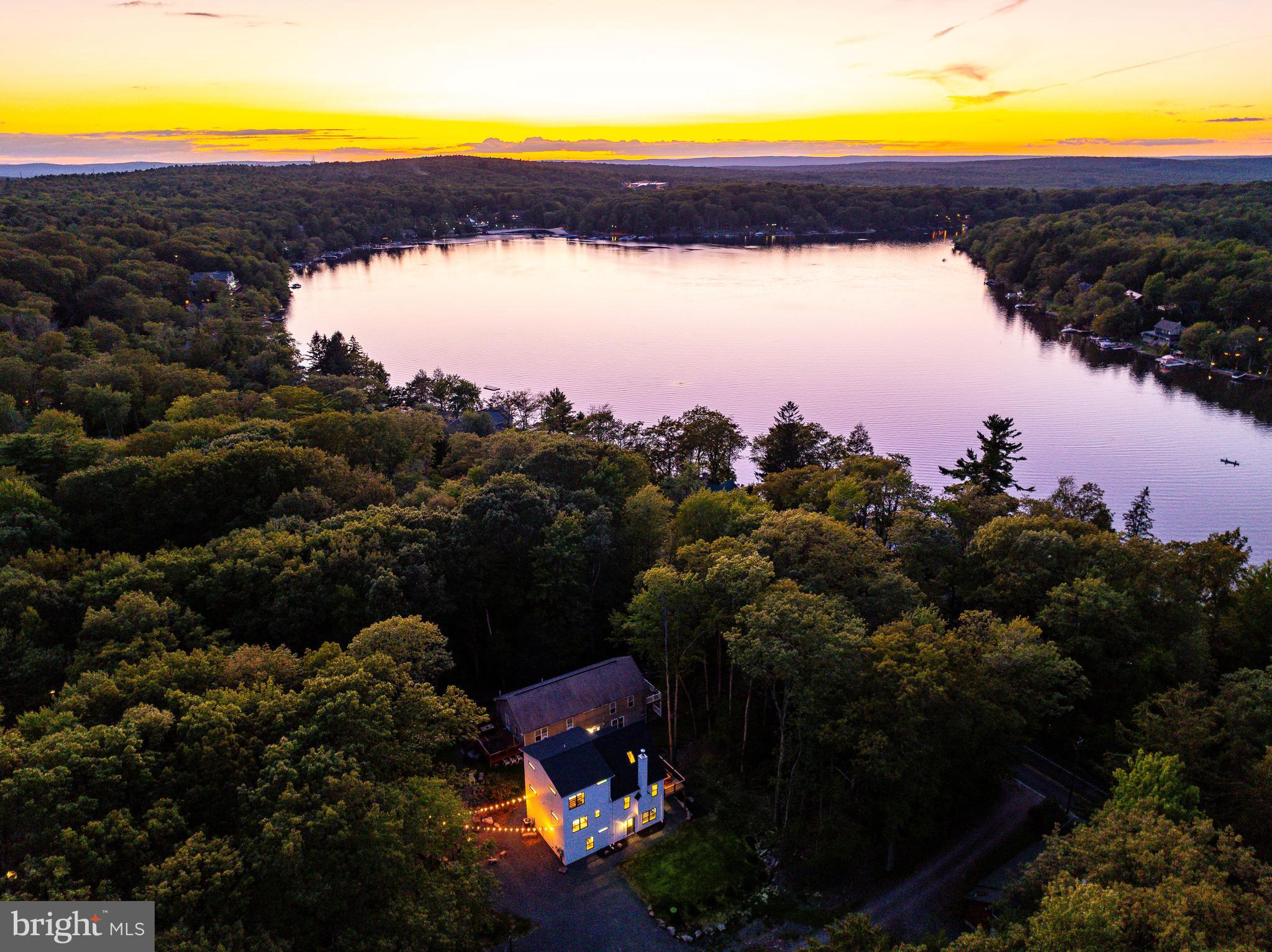 LAKE HARMONY - Residential