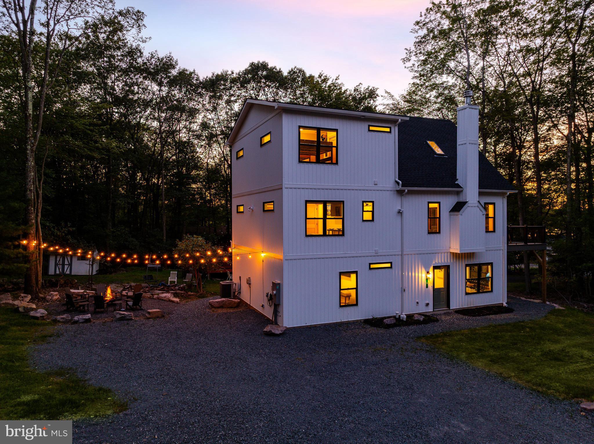 LAKE HARMONY - Residential