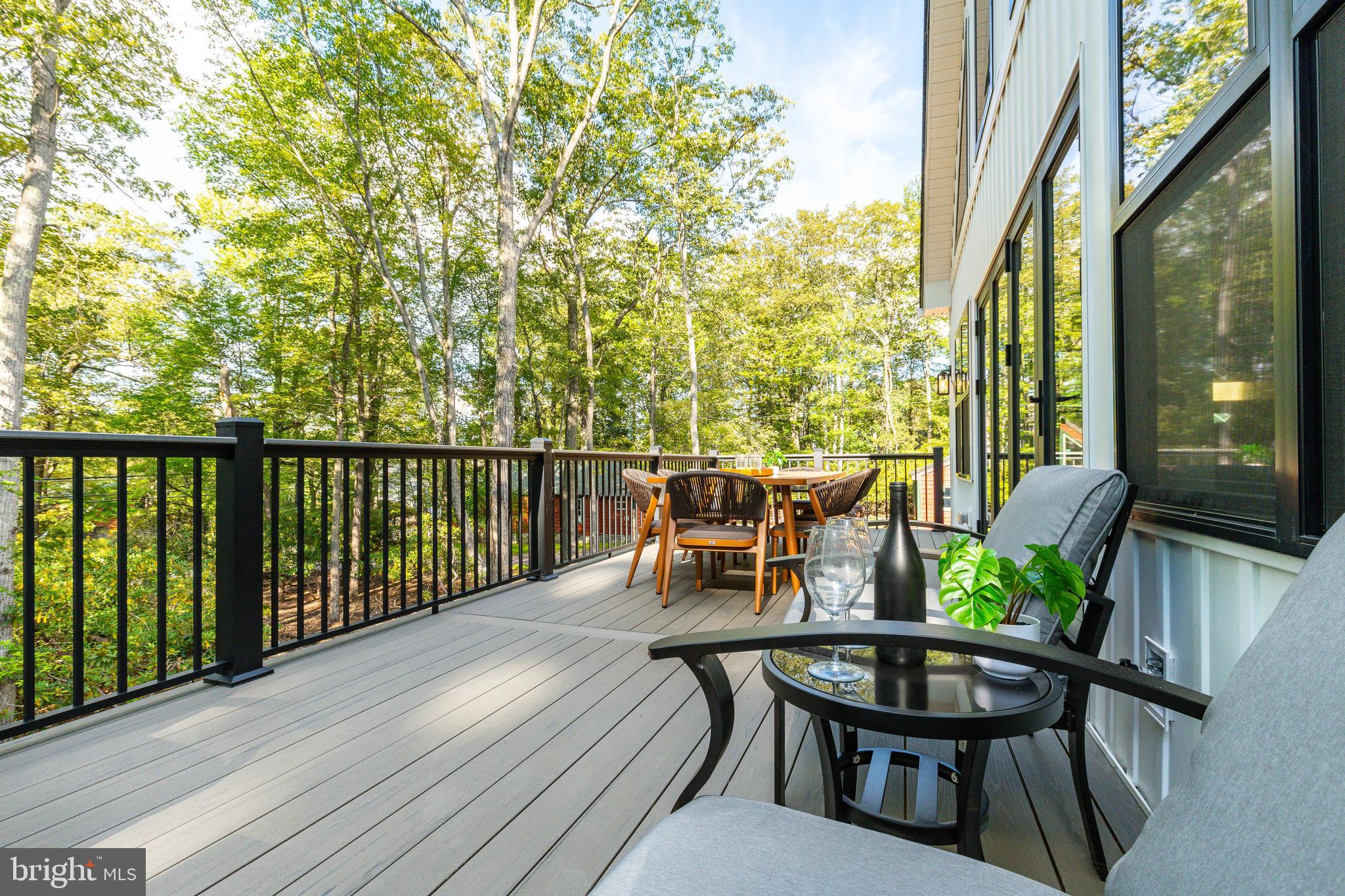 LAKE HARMONY - Residential