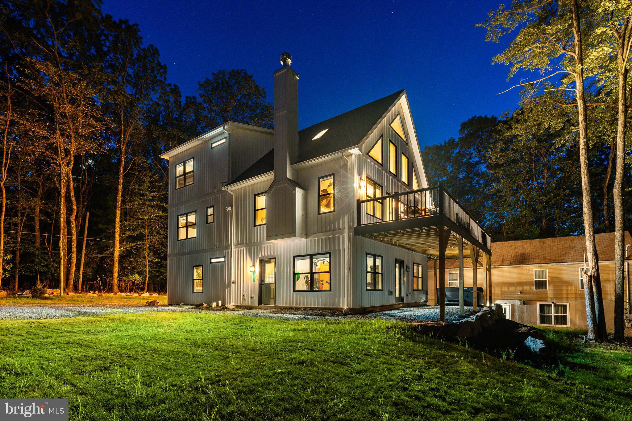 LAKE HARMONY - Residential