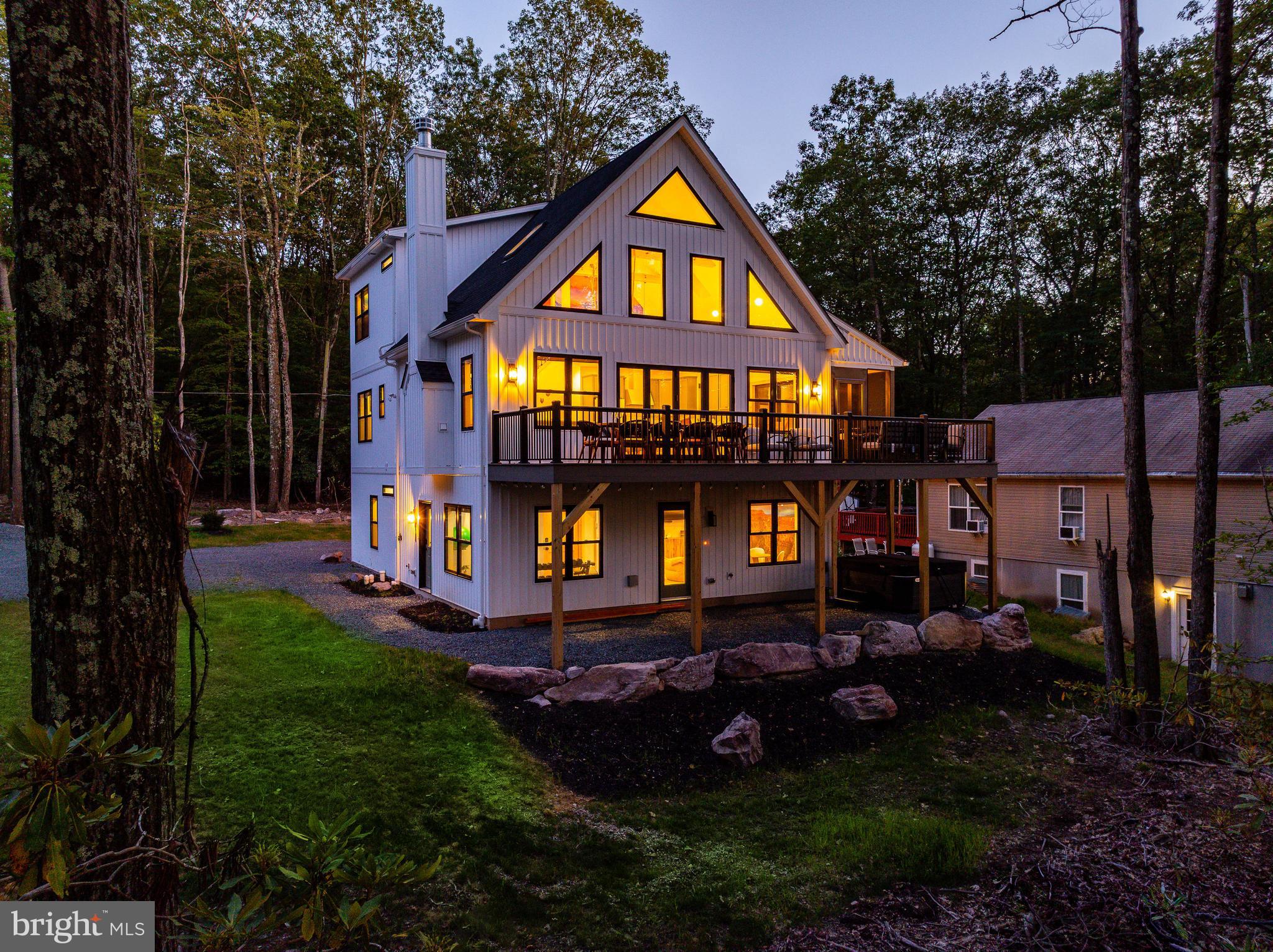 LAKE HARMONY - Residential