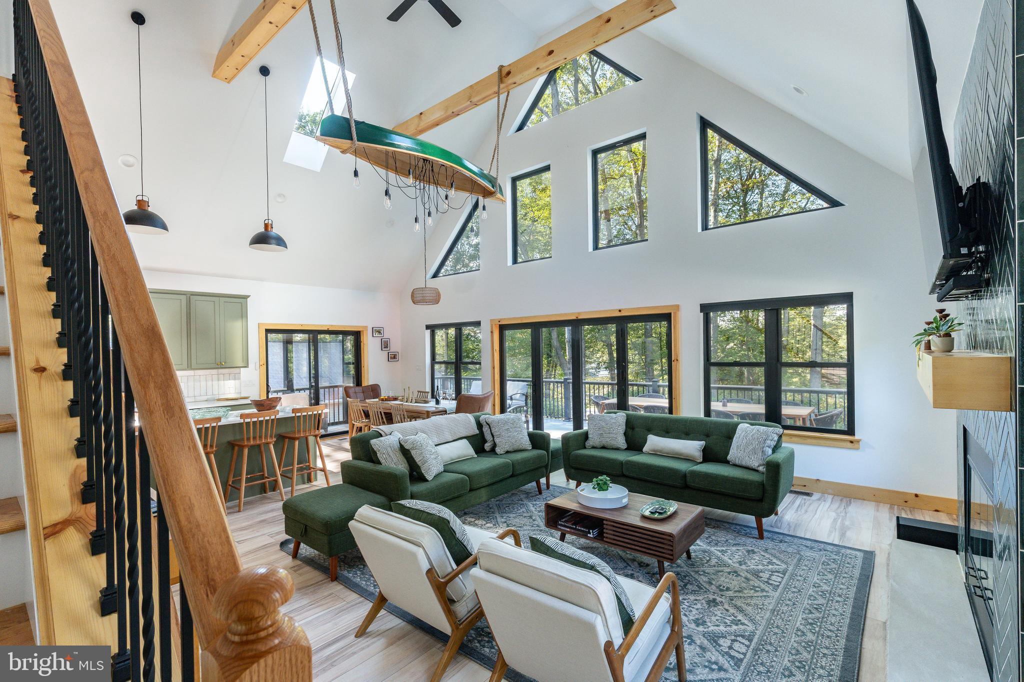 LAKE HARMONY - Residential