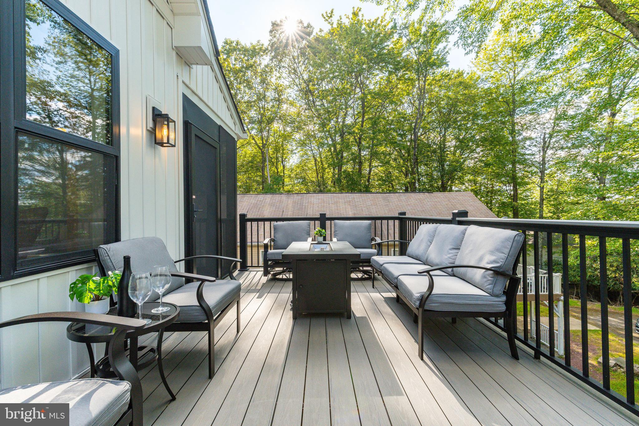 LAKE HARMONY - Residential