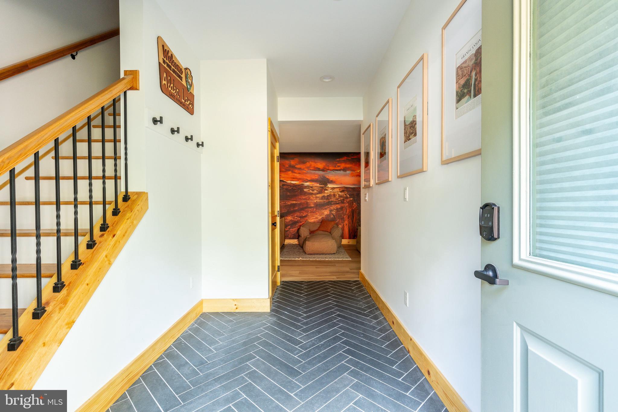 LAKE HARMONY - Residential