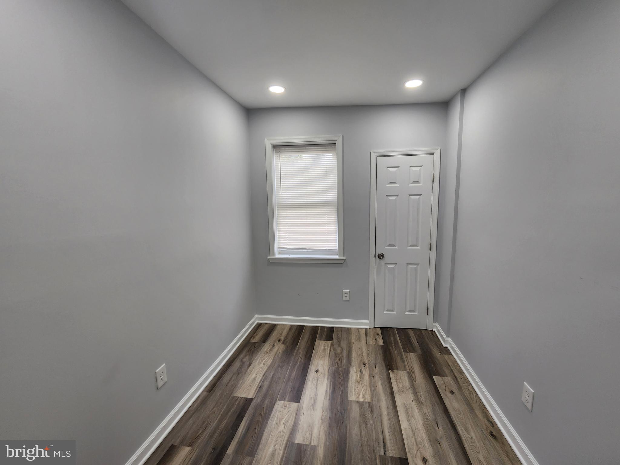 BROOKLYN - Residential