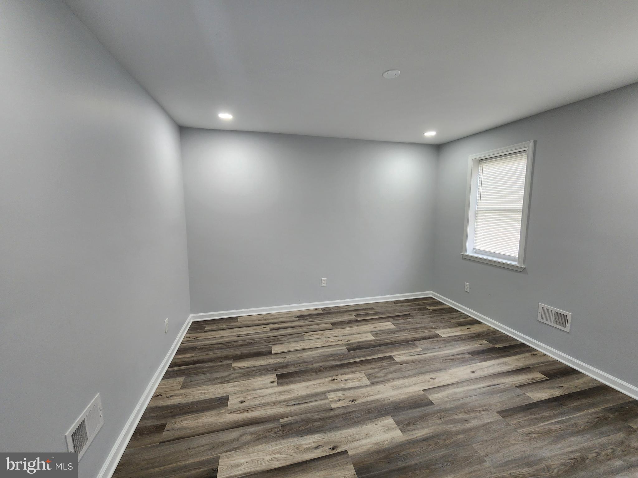 BROOKLYN - Residential