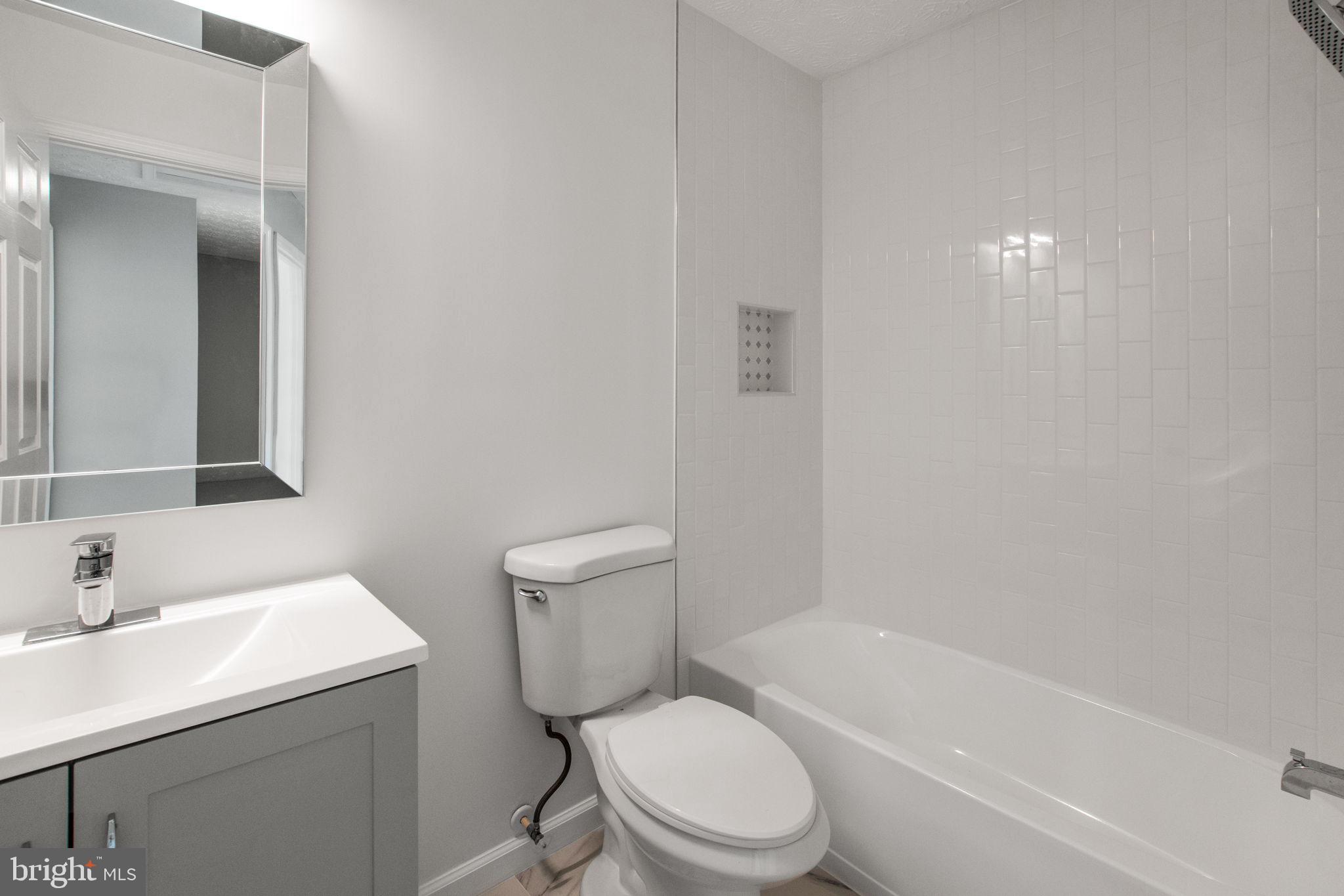 FOX CHASE - Residential