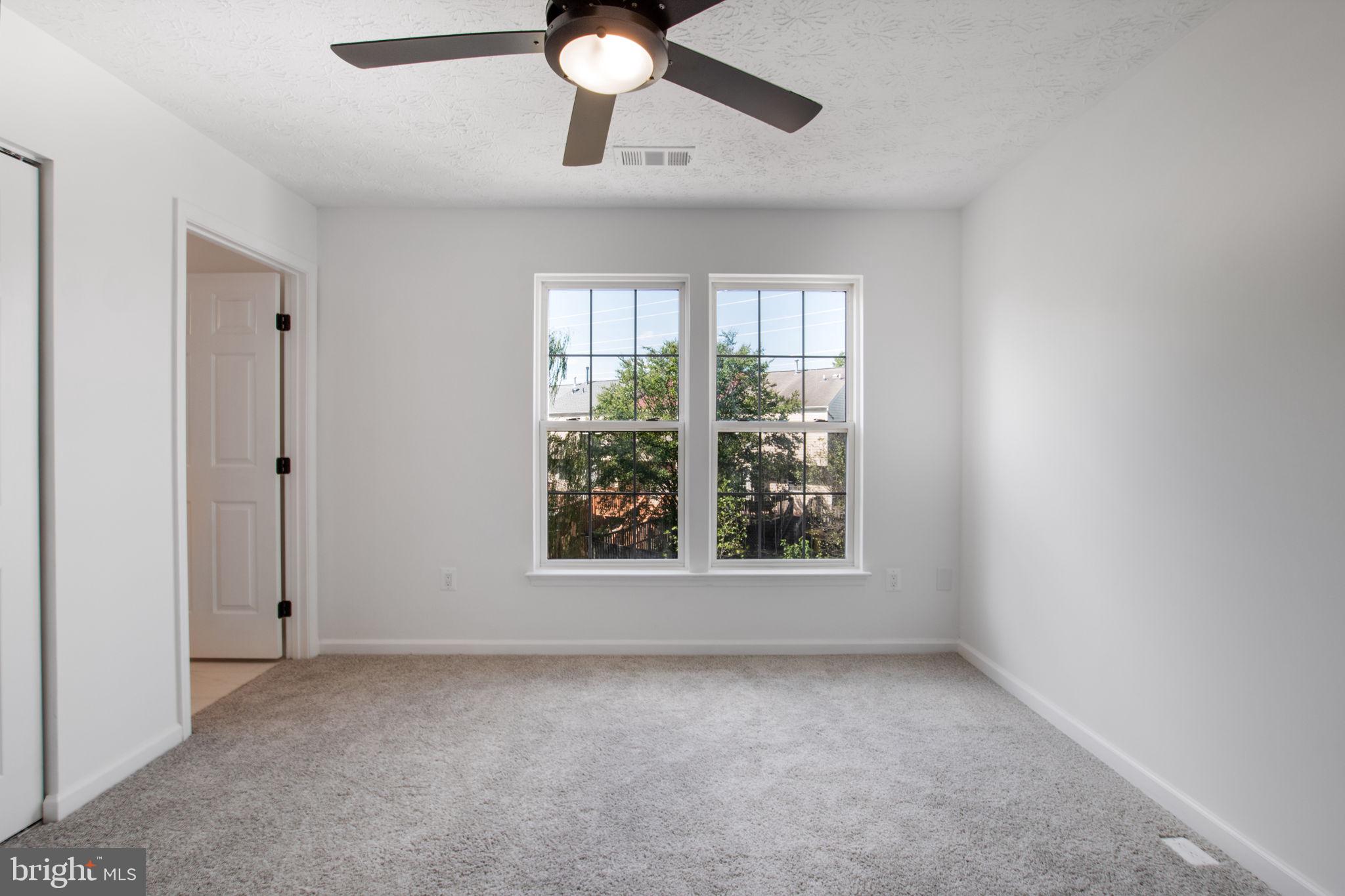 FOX CHASE - Residential