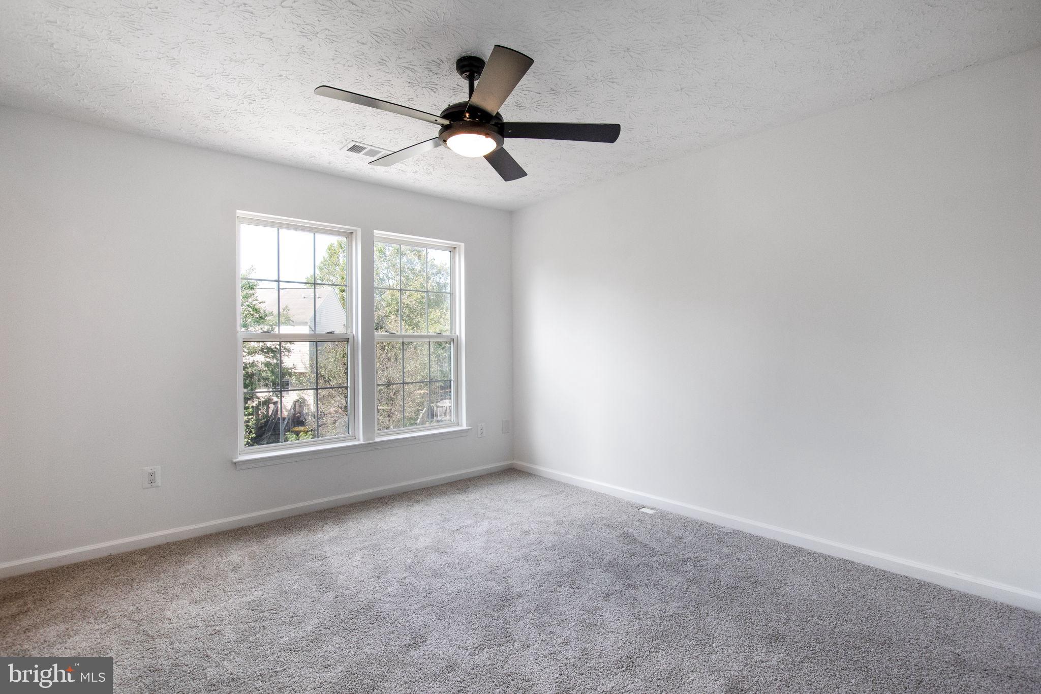 FOX CHASE - Residential