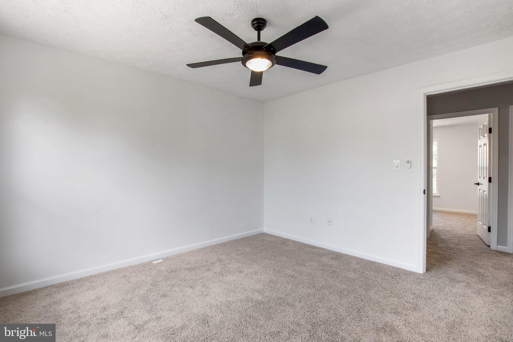 FOX CHASE - Residential