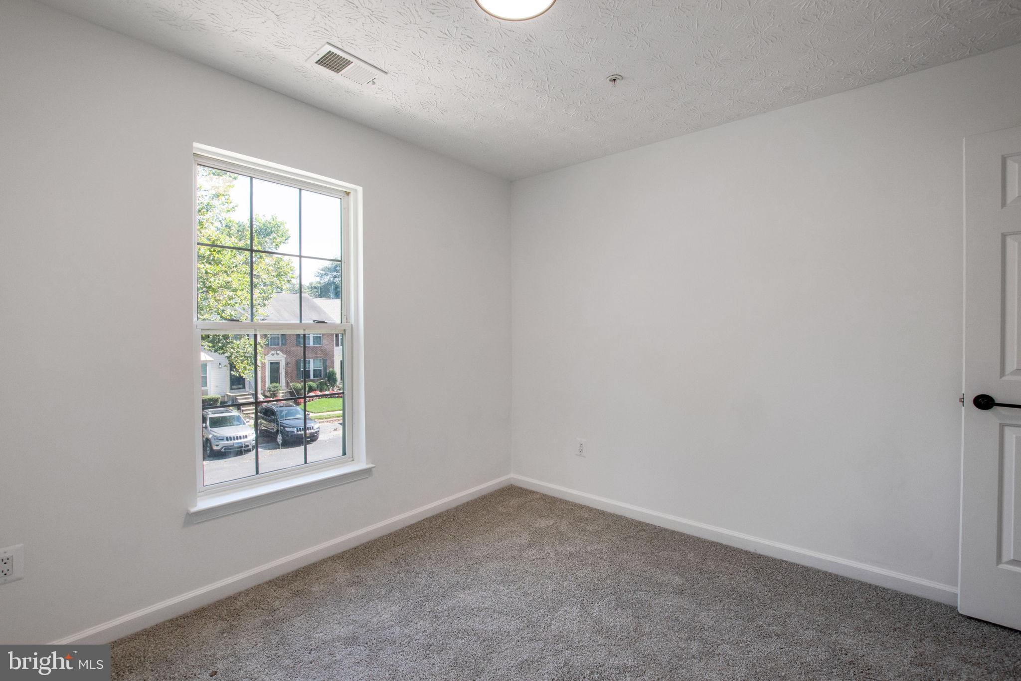 FOX CHASE - Residential