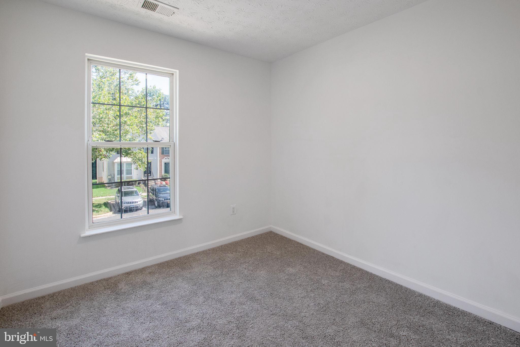 FOX CHASE - Residential