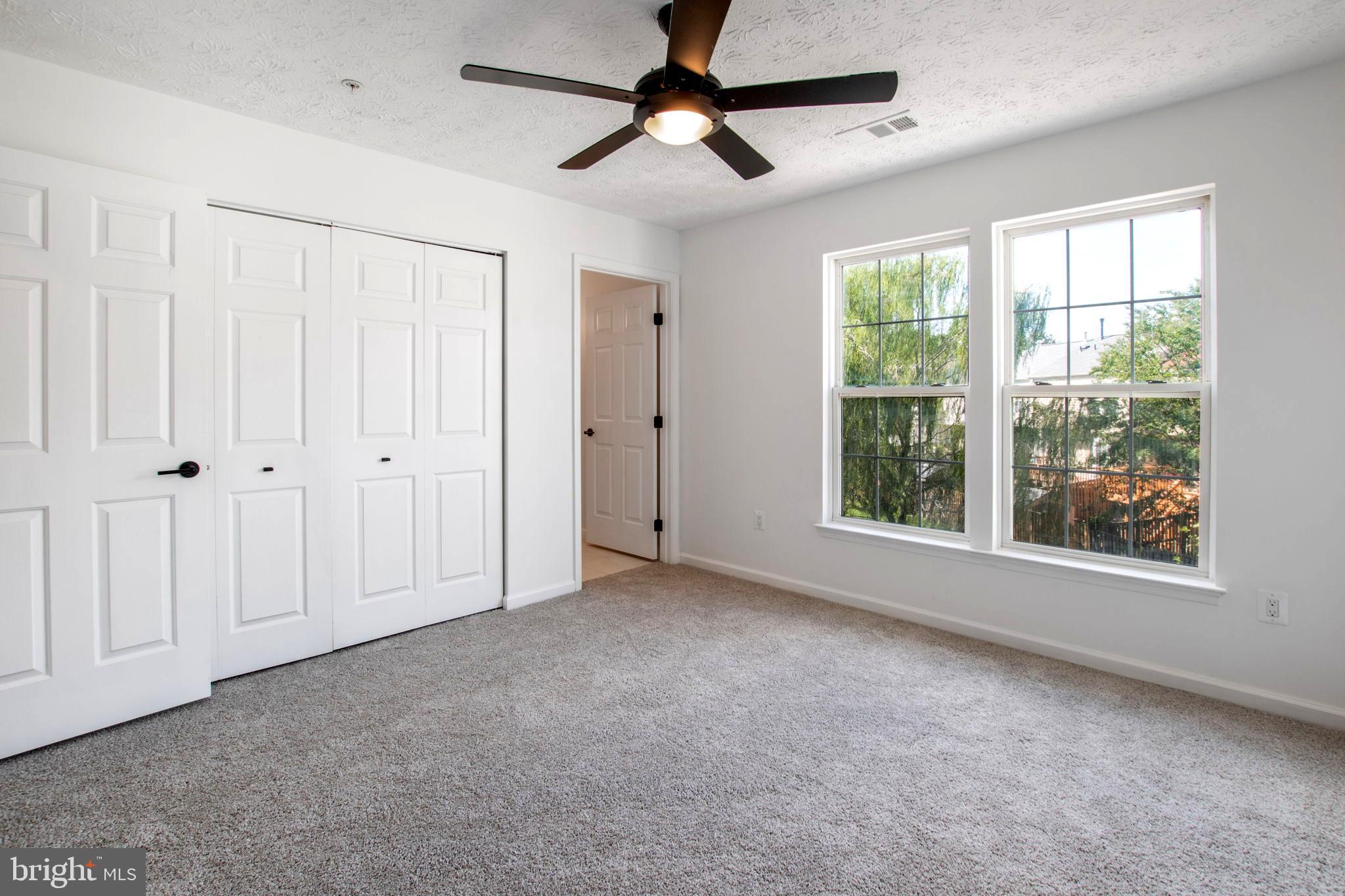 FOX CHASE - Residential