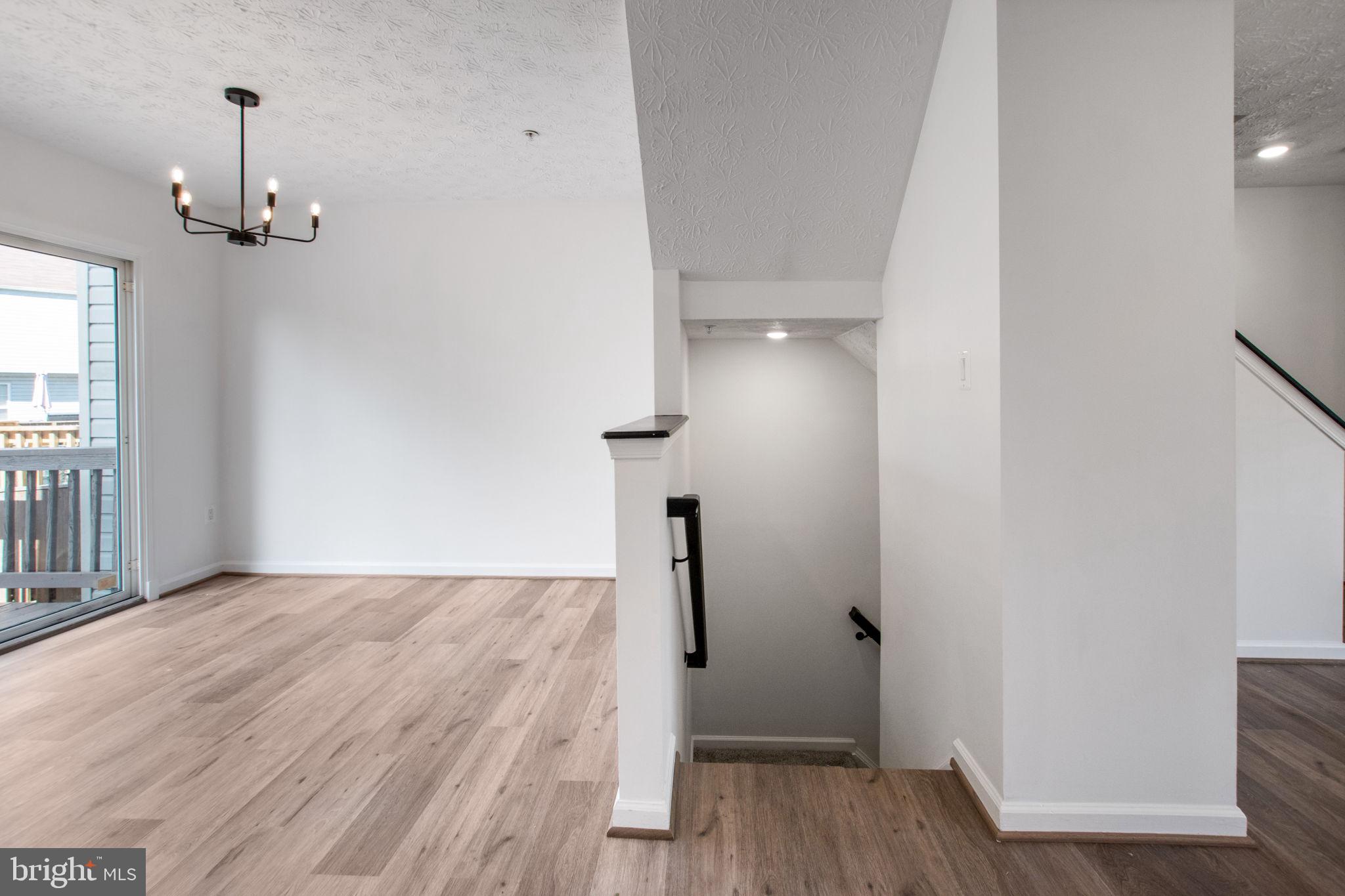 FOX CHASE - Residential