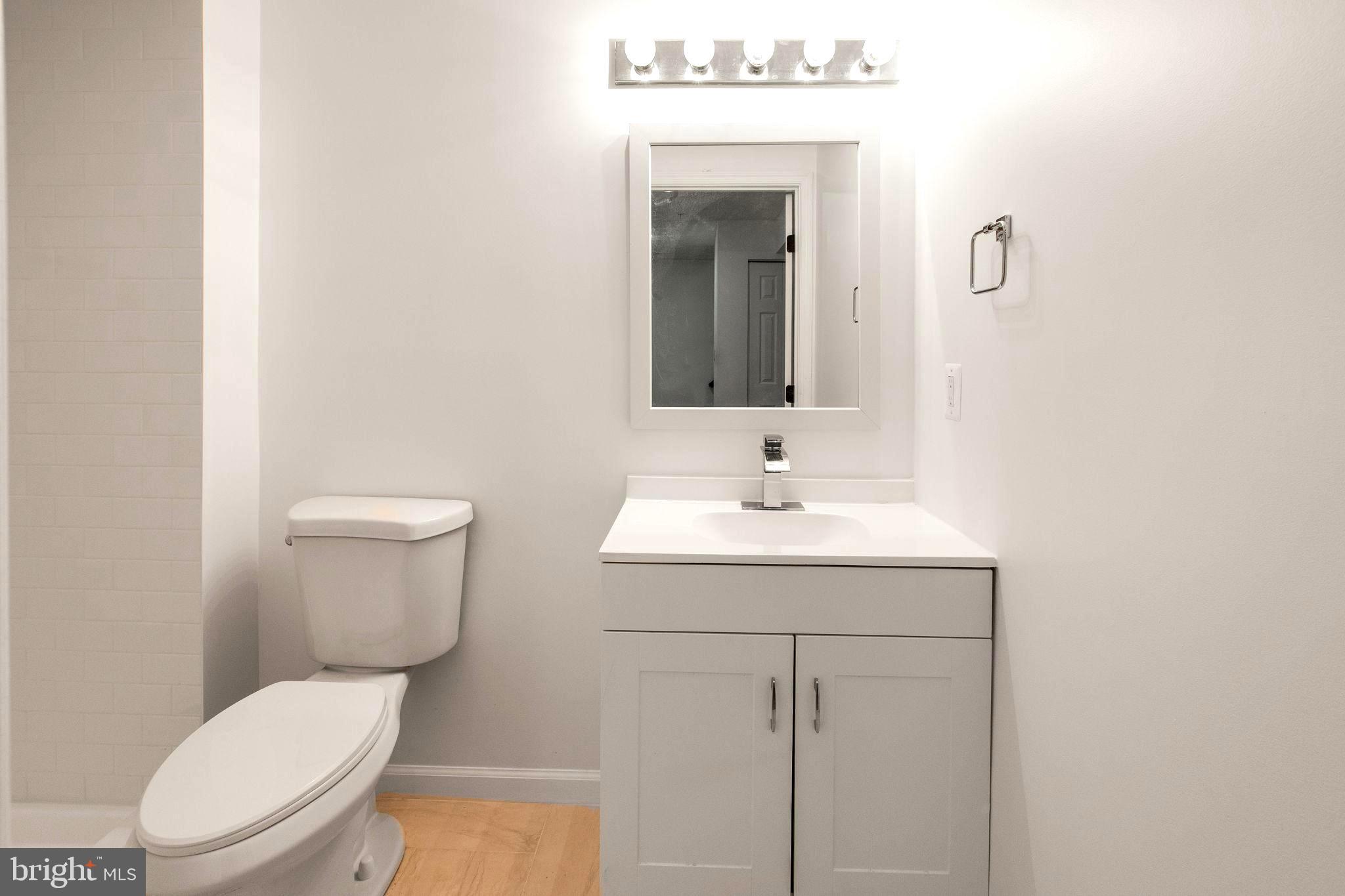 FOX CHASE - Residential