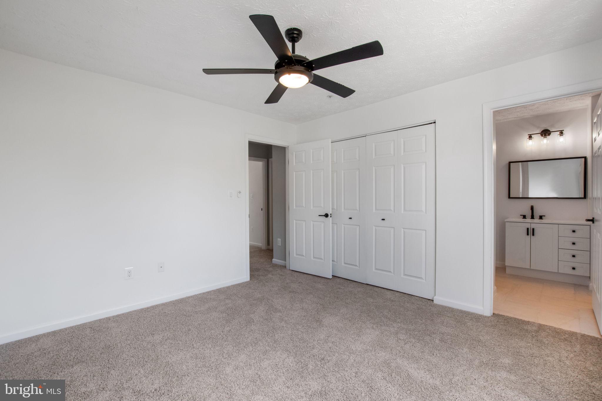 FOX CHASE - Residential