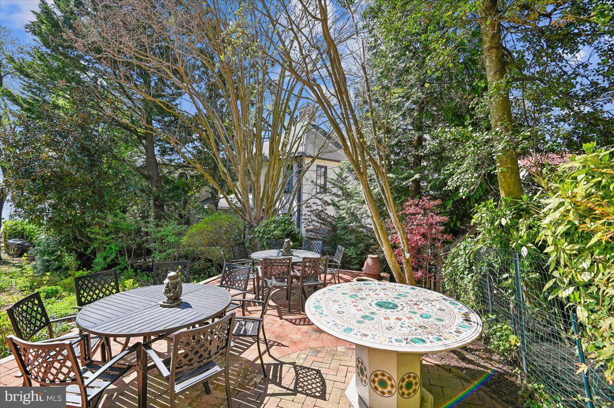 HISTORIC DISTRICT - Residential