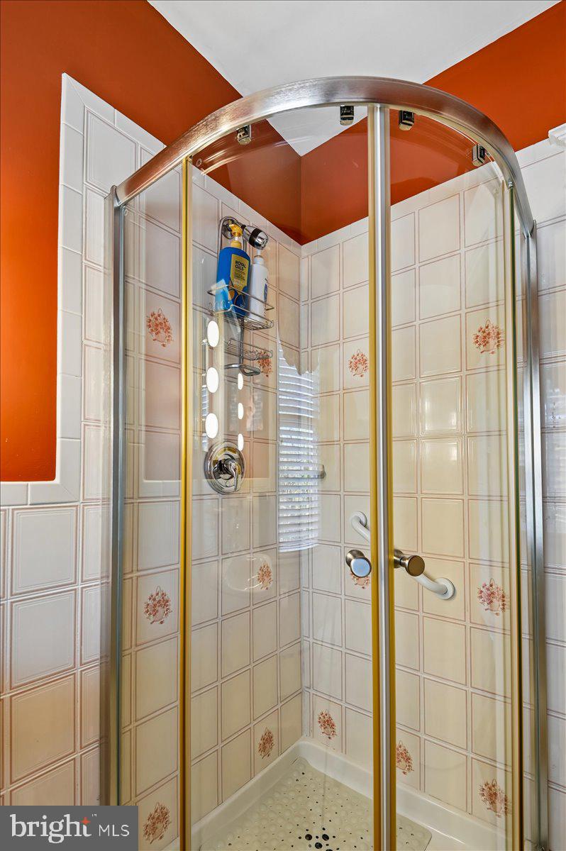 HISTORIC DISTRICT - Residential