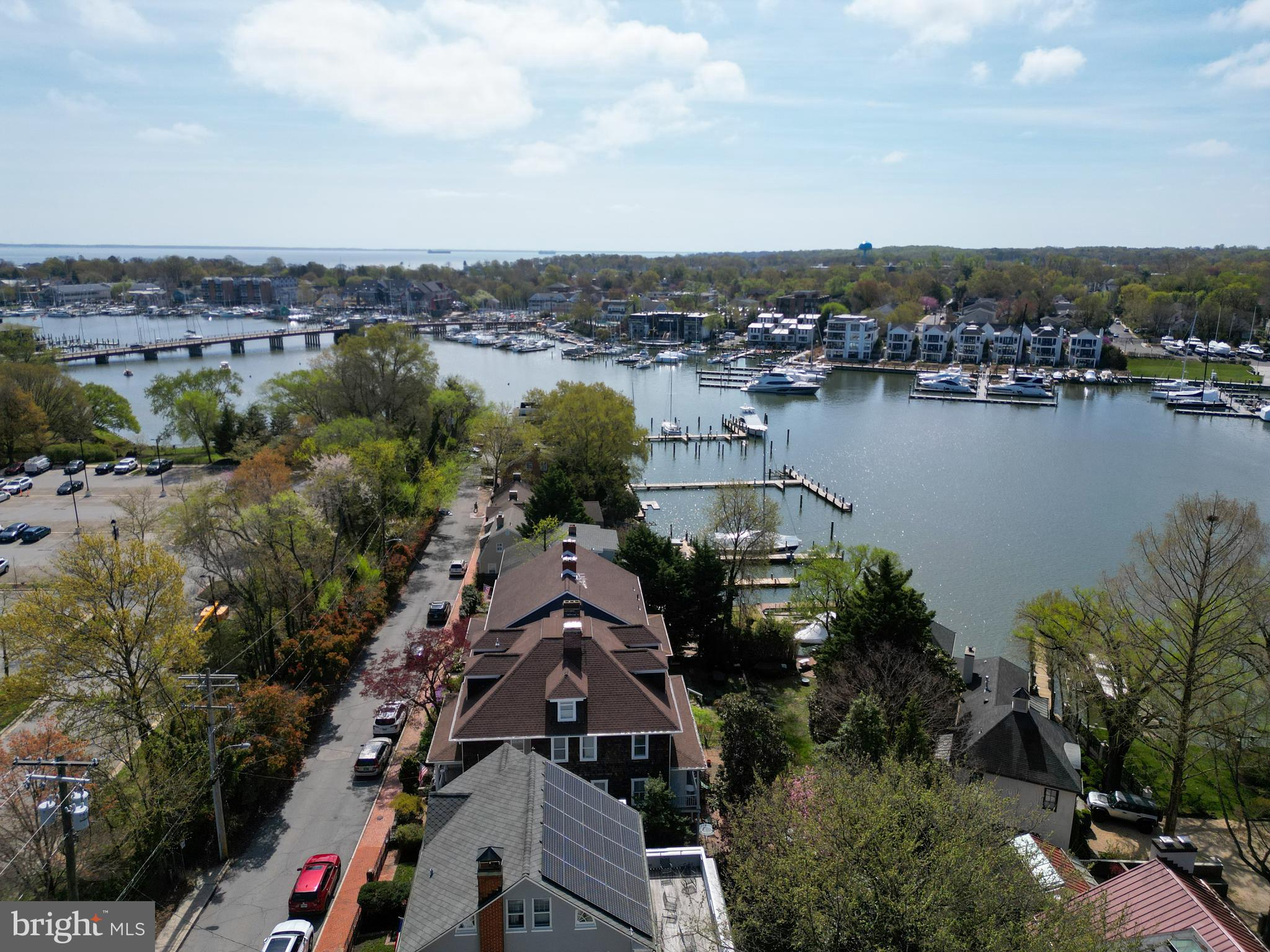 HISTORIC DISTRICT - Residential