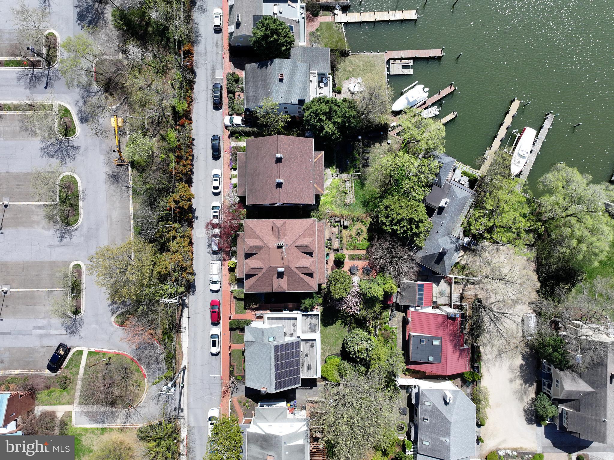 HISTORIC DISTRICT - Residential