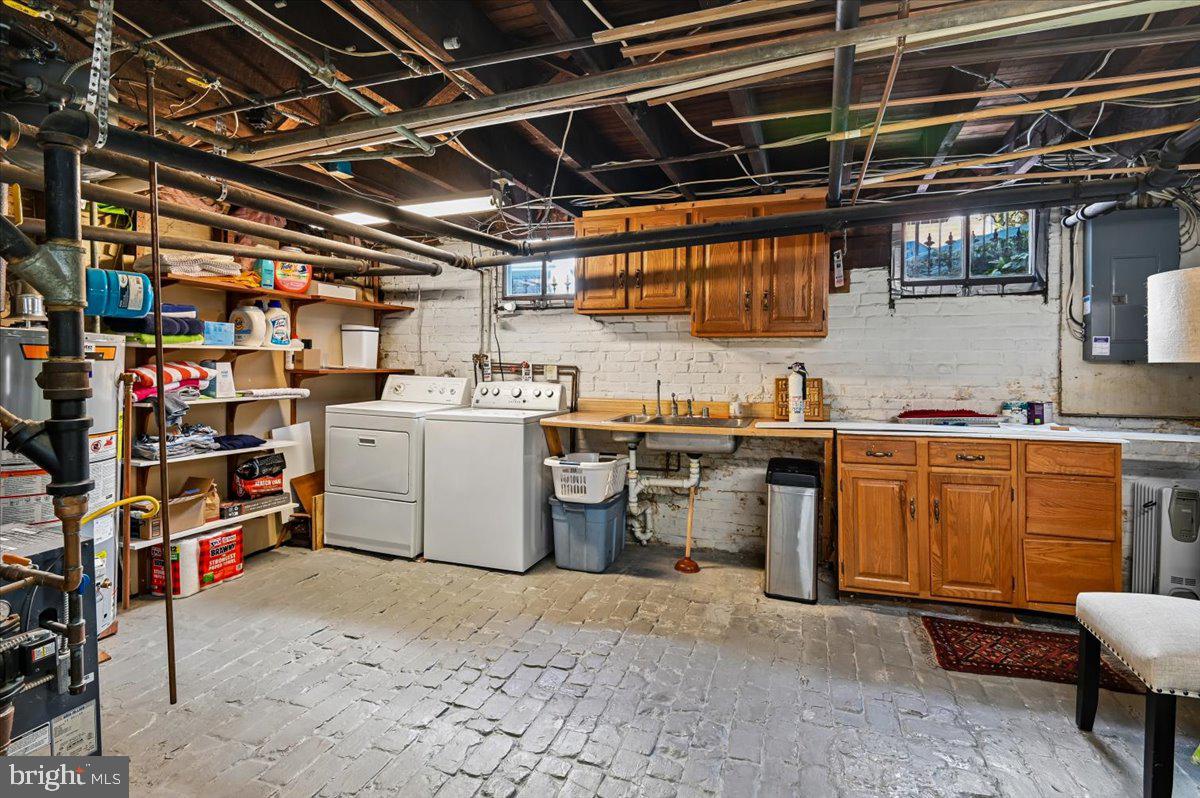 HISTORIC DISTRICT - Residential