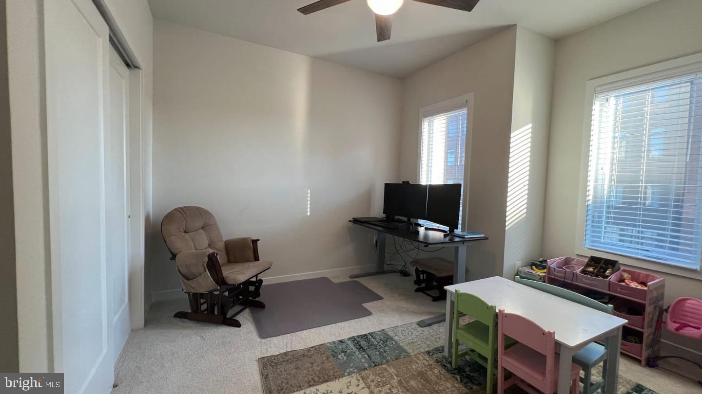 LOUDOUN VALLEY CARLISLE - Residential Lease