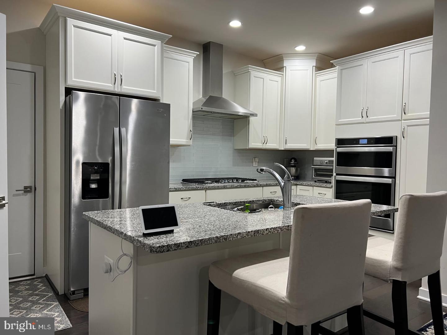 LOUDOUN VALLEY CARLISLE - Residential Lease