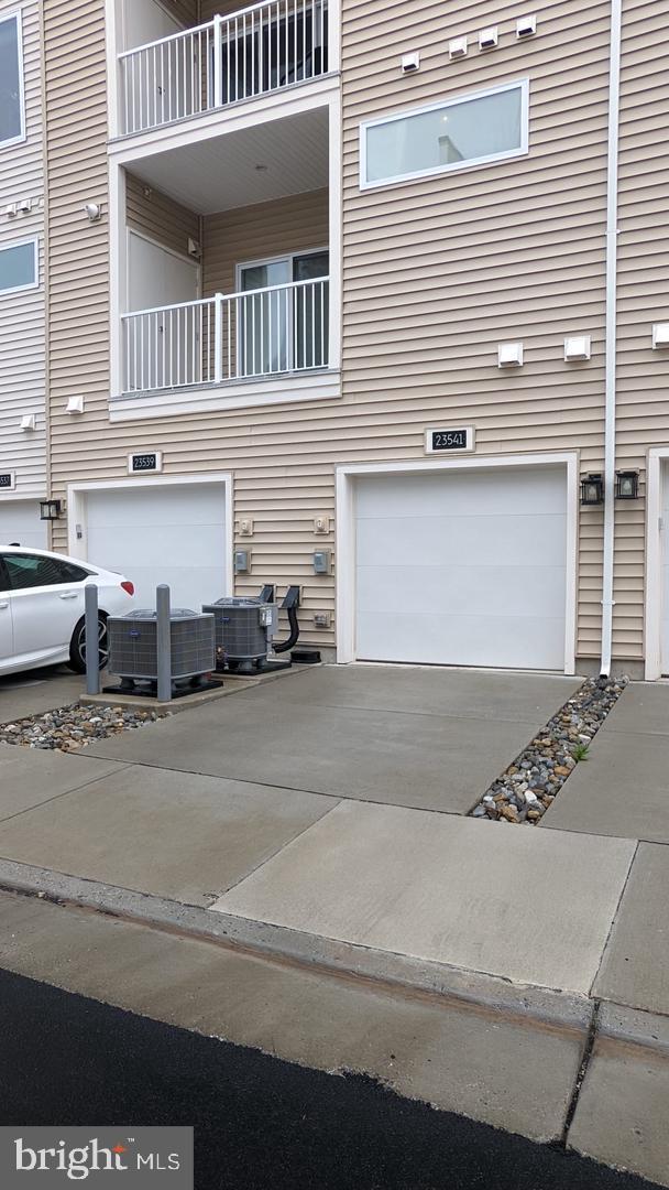 LOUDOUN VALLEY CARLISLE - Residential Lease