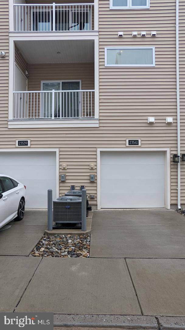 LOUDOUN VALLEY CARLISLE - Residential Lease