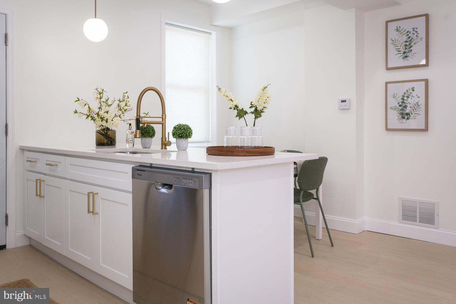 CENTRAL PARK HEIGHTS - Residential