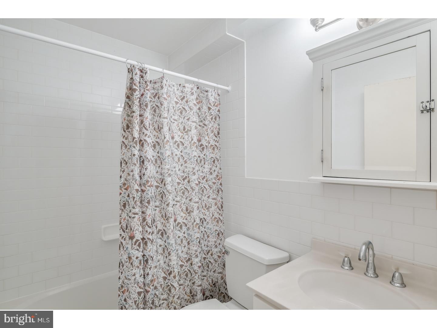 OLD CITY - Residential Lease